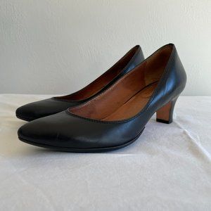 Corso Como, W's Point Toe Leather High Heel Shoes, black, size 6M.